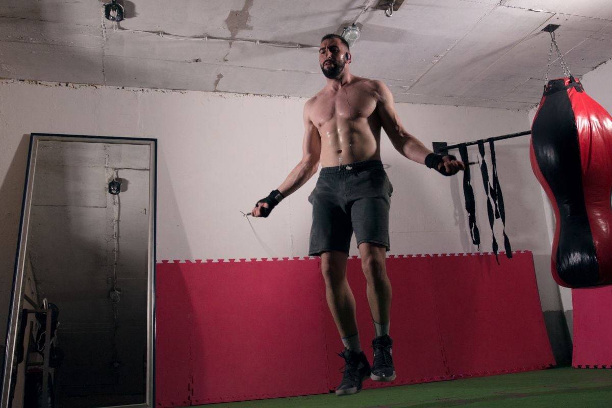 anaerobic exercise examples