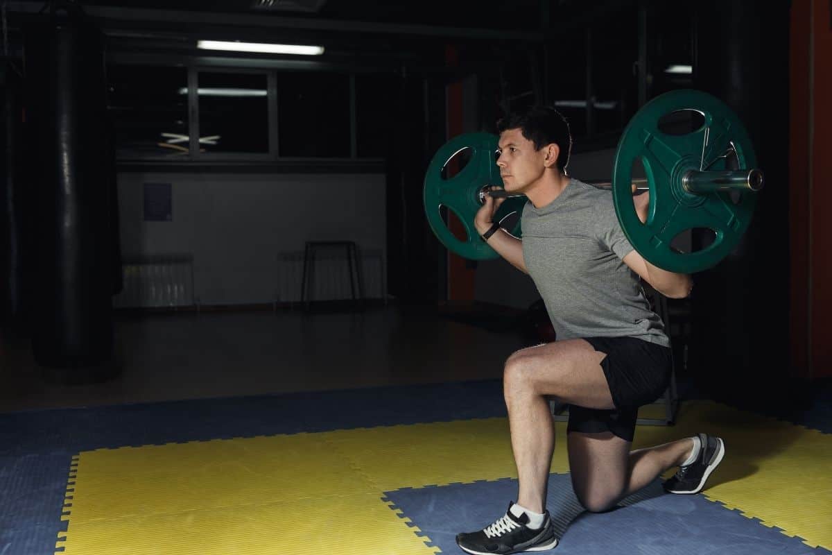 Split squat is one of the types of barbell squat