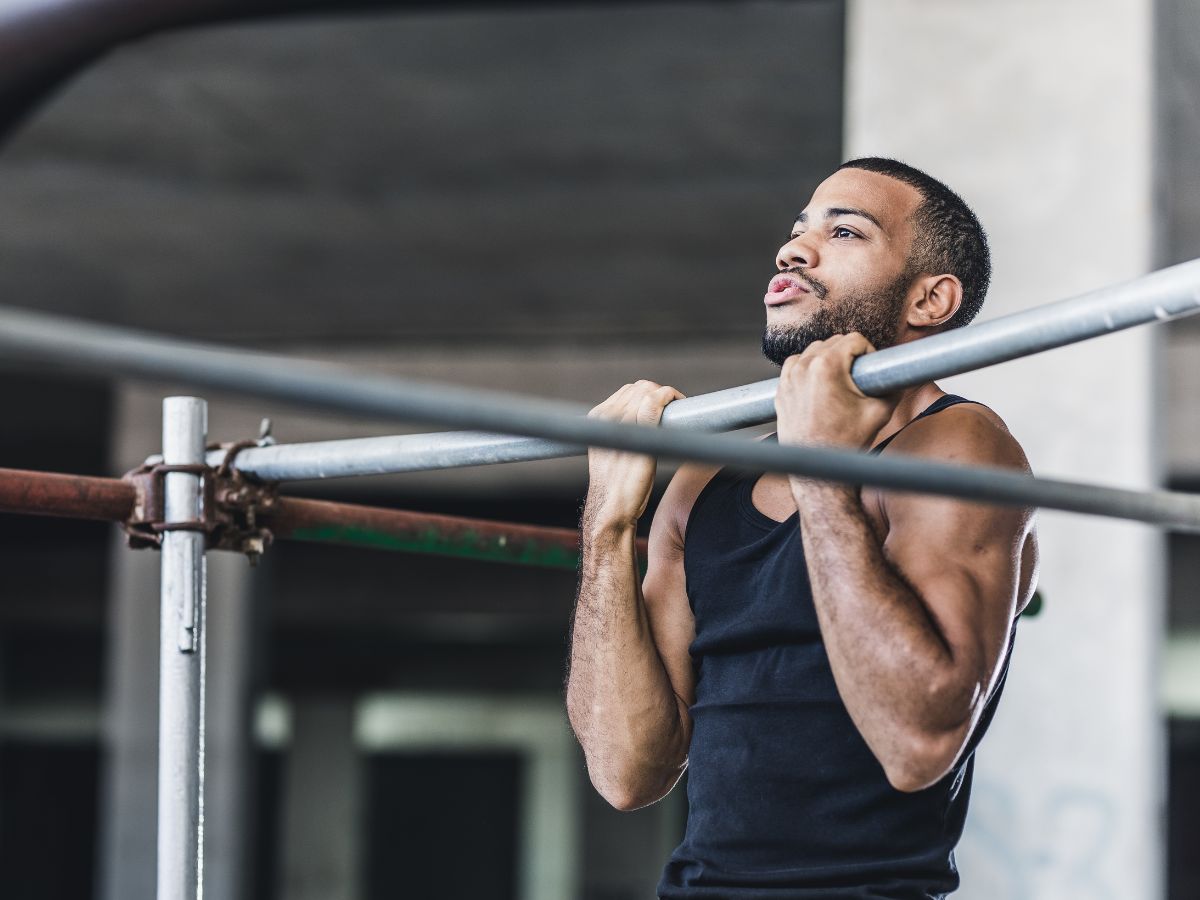 12 Best Calisthenics Pull Exercises to Build Resilience Bodyweight Chin-up