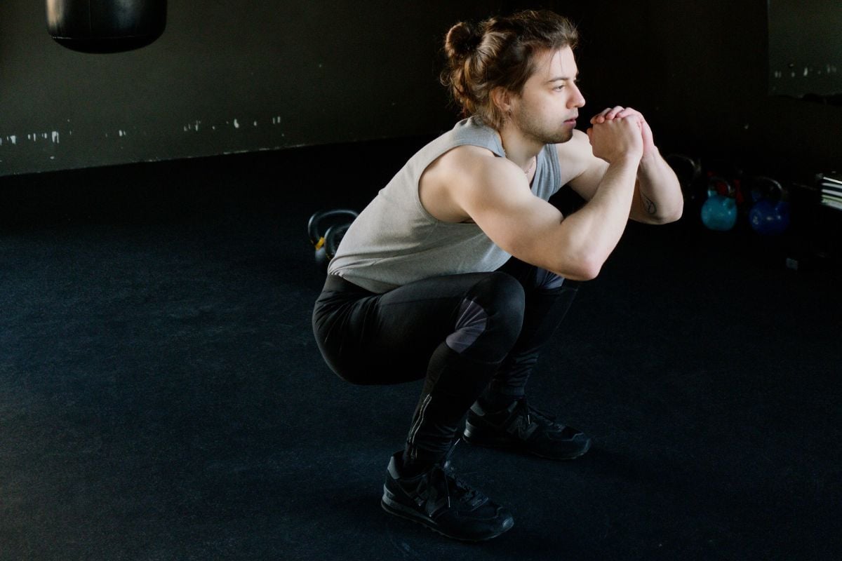 Deep Squat, a dynamic lower body exercise