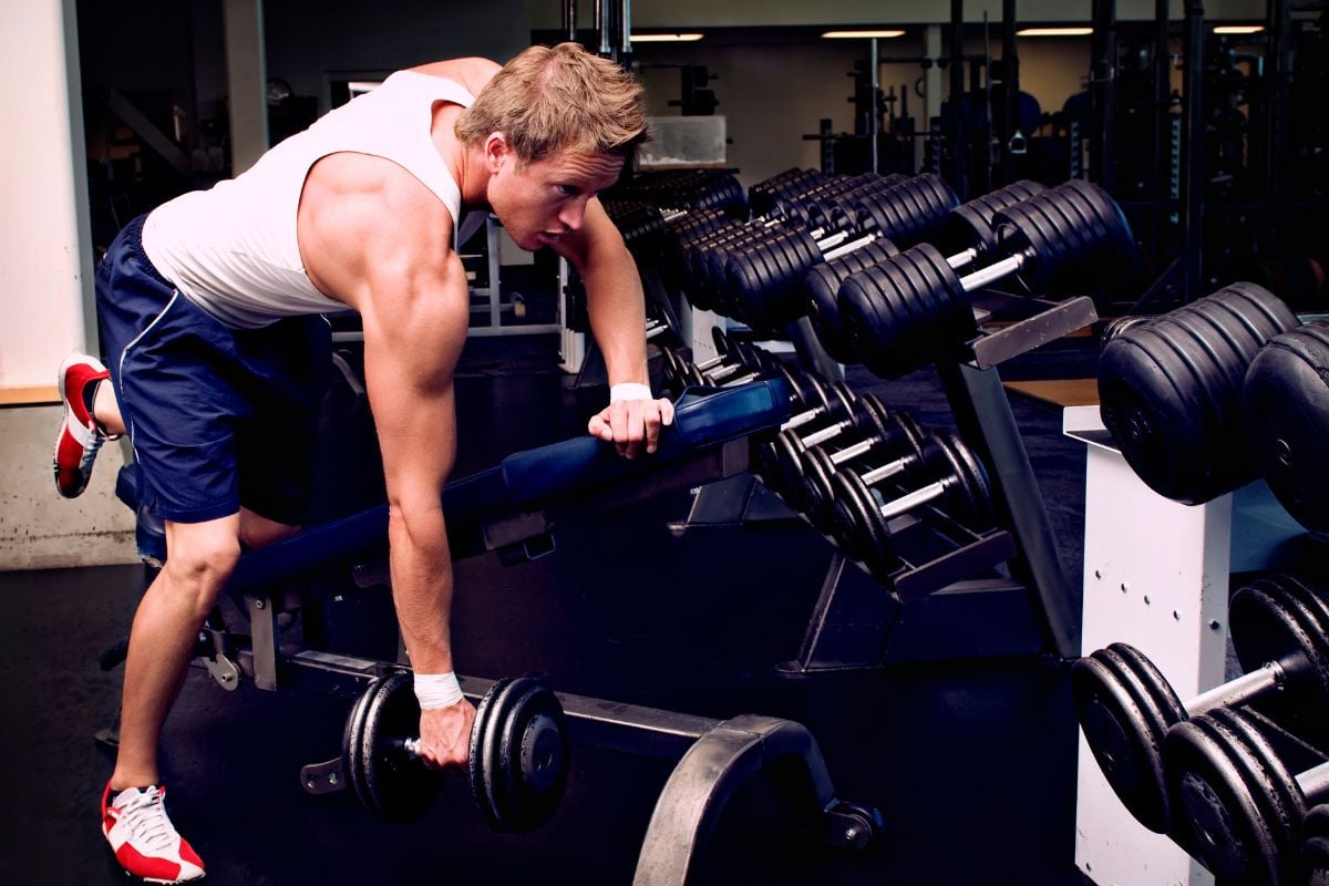 10 Best Dumbbell Trapezius Exercises for Sculpted Traps dumbbell trap workout