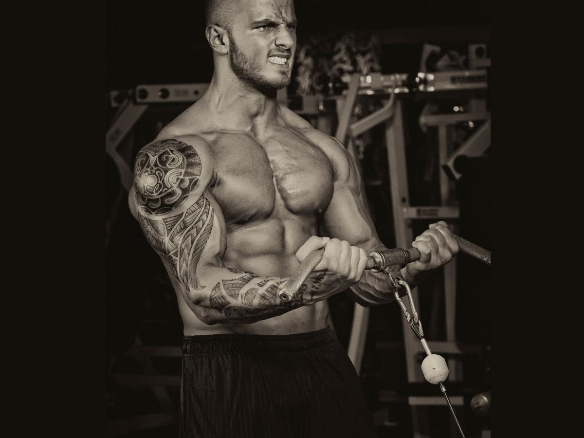 Cable Biceps Workout: 10 Best Exercises & Training Plan EZ Bar Cable Biceps Curl