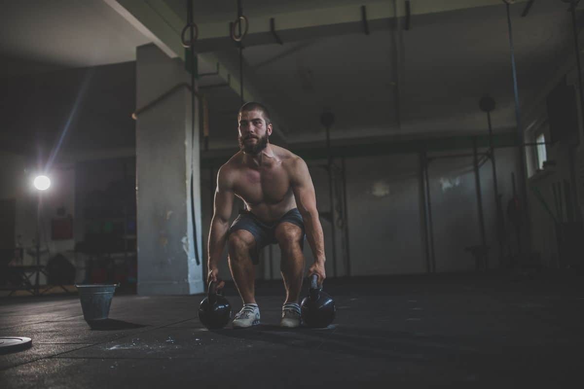 Kettlebell Deadlift for stronger quads and toned legs