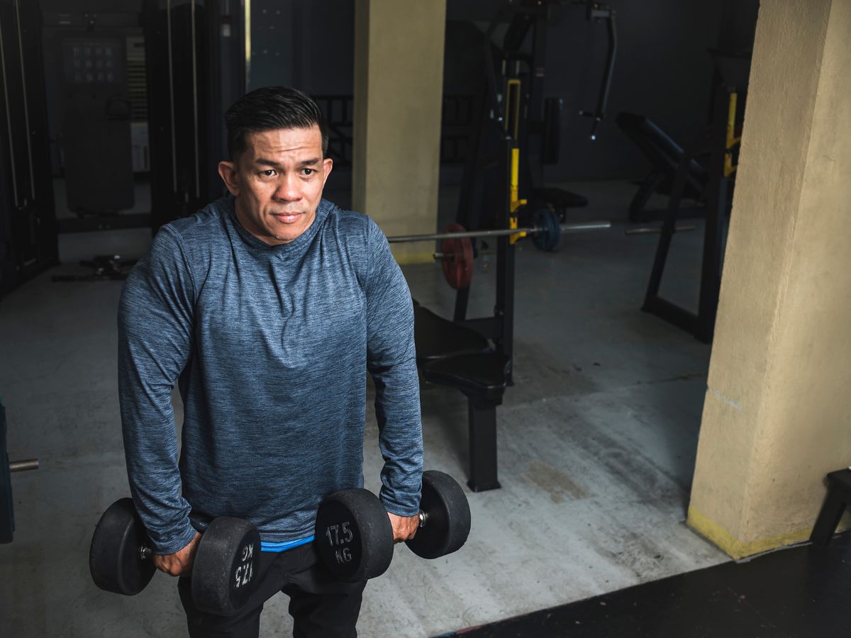 6 Best Shoulder Isolation Exercises for Building Muscle Shoulder Shrug