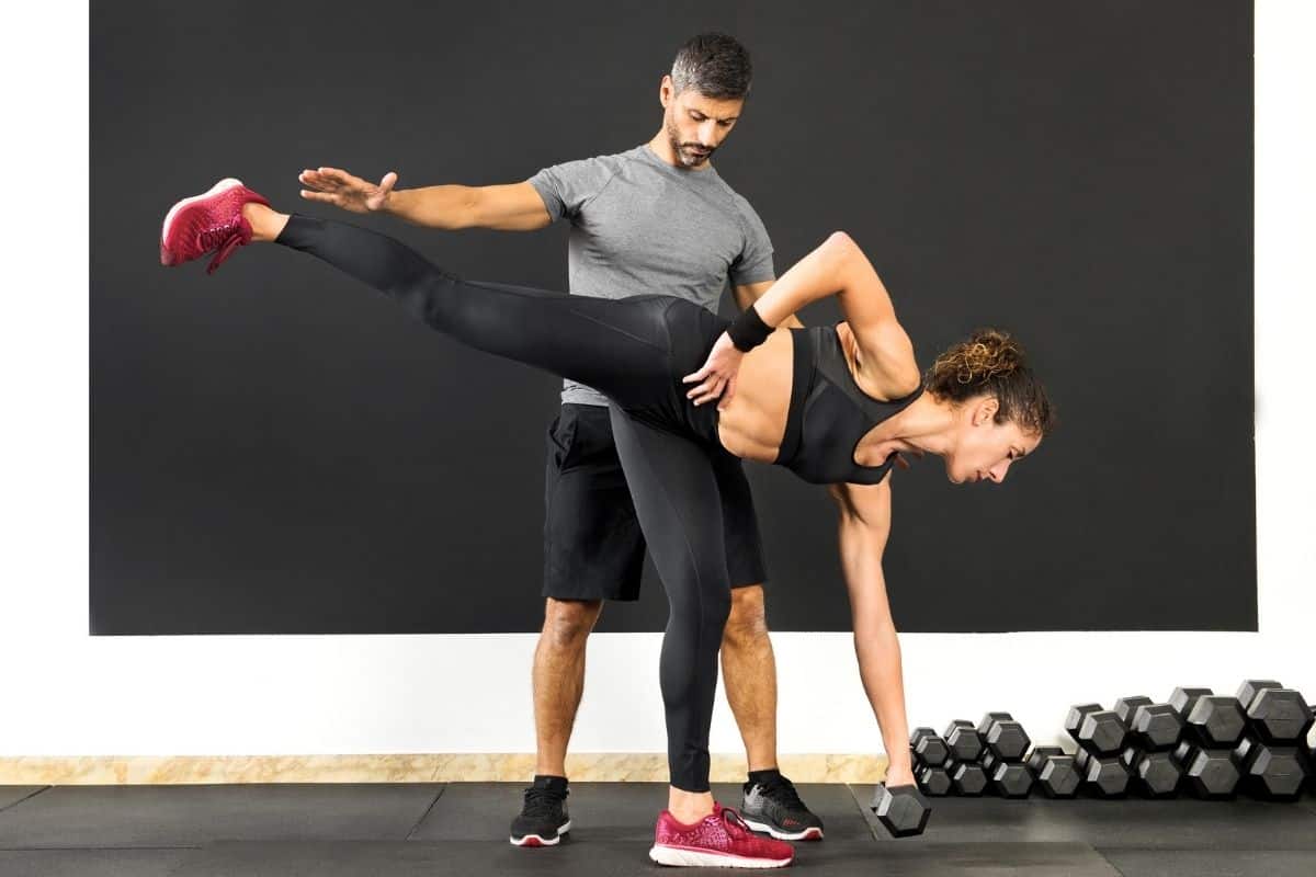 Single-leg RDL with One Dumbbell