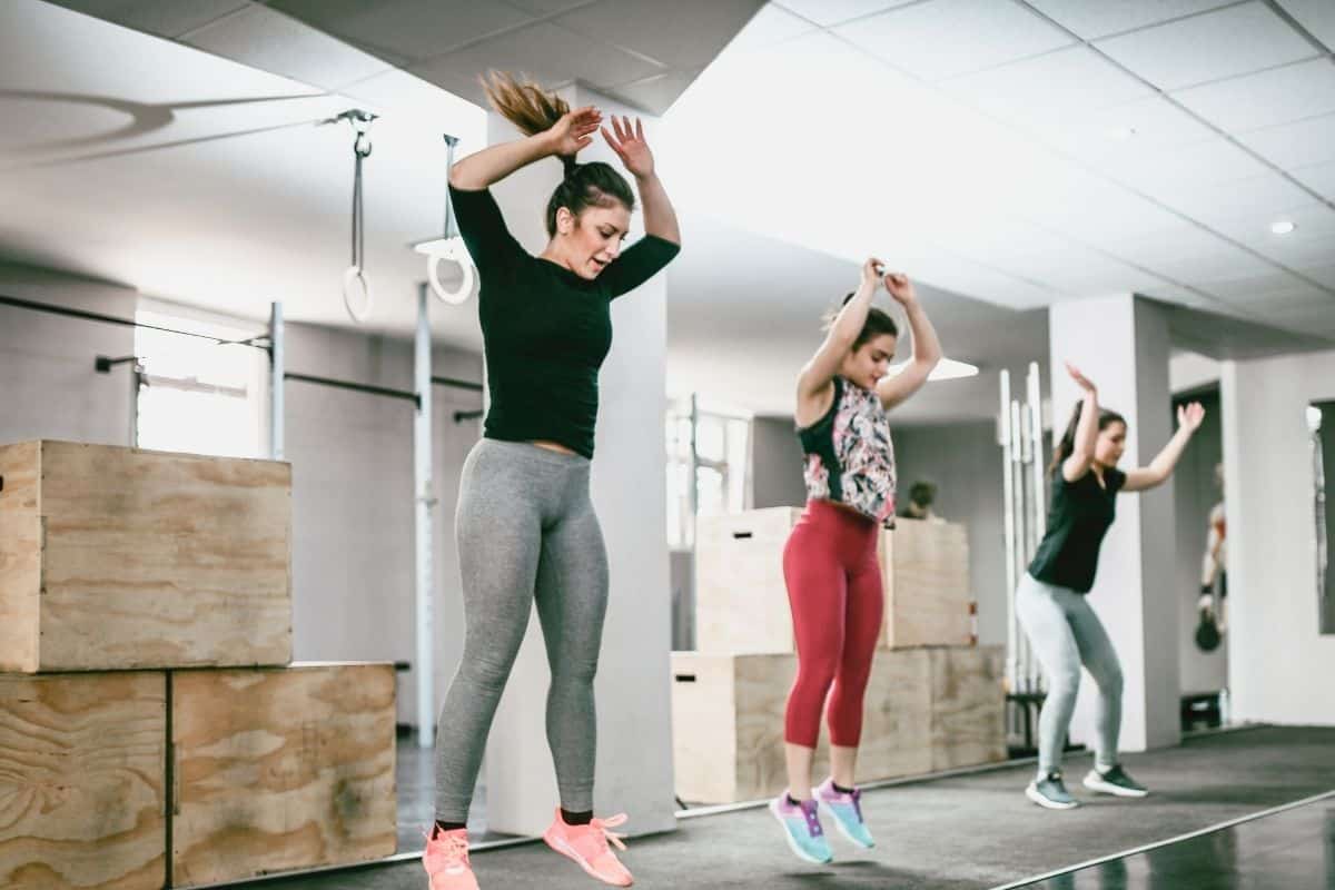 Free Weekly HIIT Workout Plan to Sweat & Shine w/PDF HIIT workout for beginners